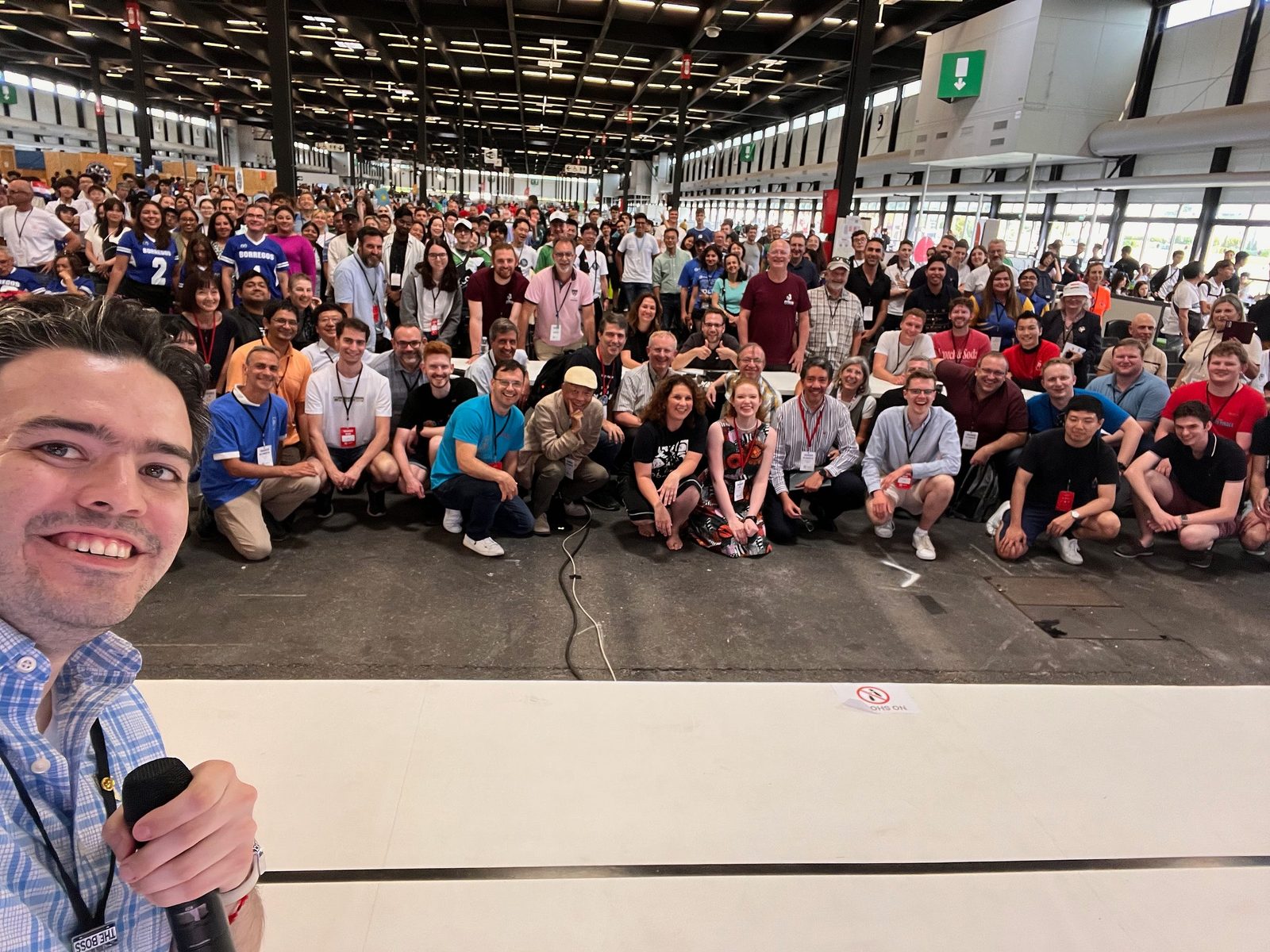 Ceremonia de apertura de RoboCup 2023 en Burdeos, Francia, donde, por primera vez, nos visitó con mucho gusto la mayoría de los miembros de la Junta de Trustees de la Federación RoboCup.